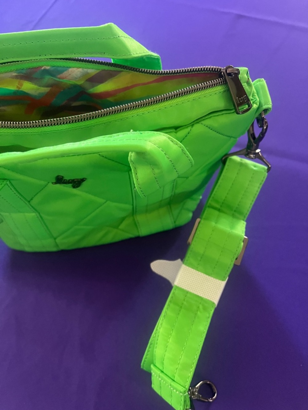 Lug Lime Green Quilted Dory Mini with brushstroke  Interior.  Key bungee - Picture 4 of 9
